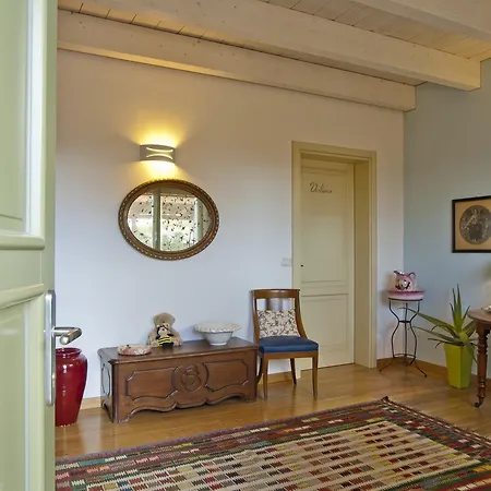 熊与蜂住宿加早餐酒店 *