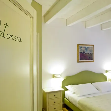 熊与蜂住宿加早餐酒店