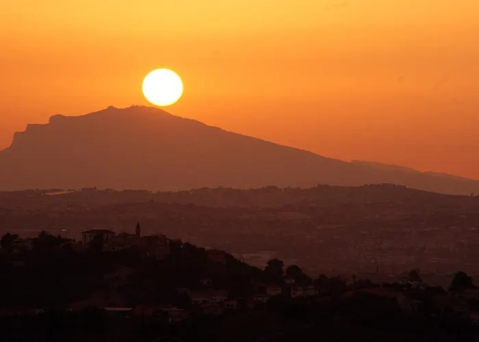 Çiftlik konaklama L'orso E L'ape Giulianova